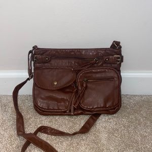 warm brown, multi pocket cross body bag